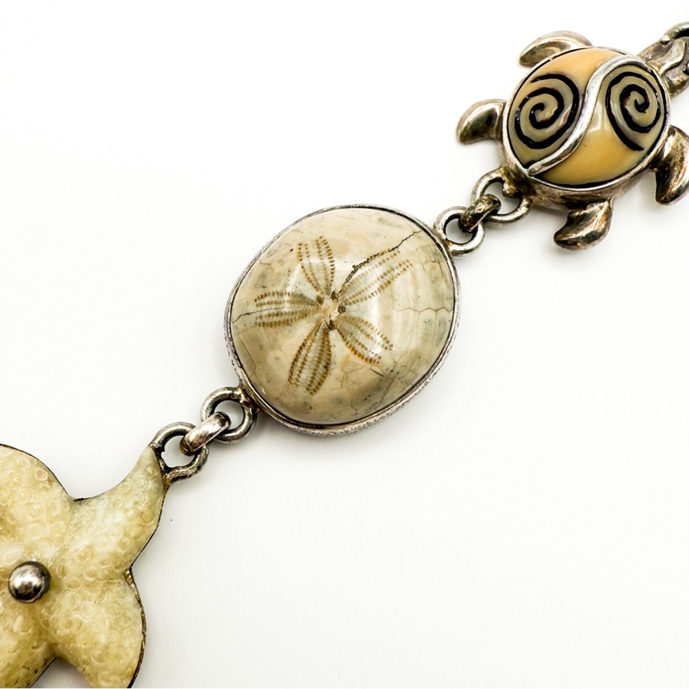RARE! 🌊 Zealandia 🌊 Sterling Silver Fossil Sand Dollar and Ivory Turtle Bracelet - Picture 9 of 12